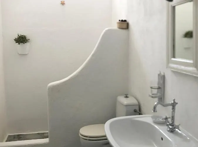 Semesterbostad Idyllic Sea Views For 2 Aspro Chorio